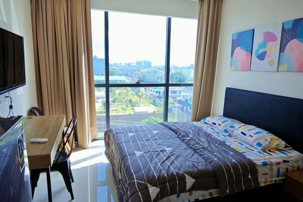 Romantic Deluxe I Kozi Square Apartemen Kuching